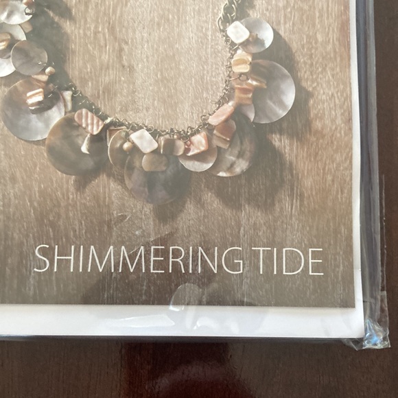 ANNIE’s Simply Beads Shimmering Tide - Picture 4 of 4